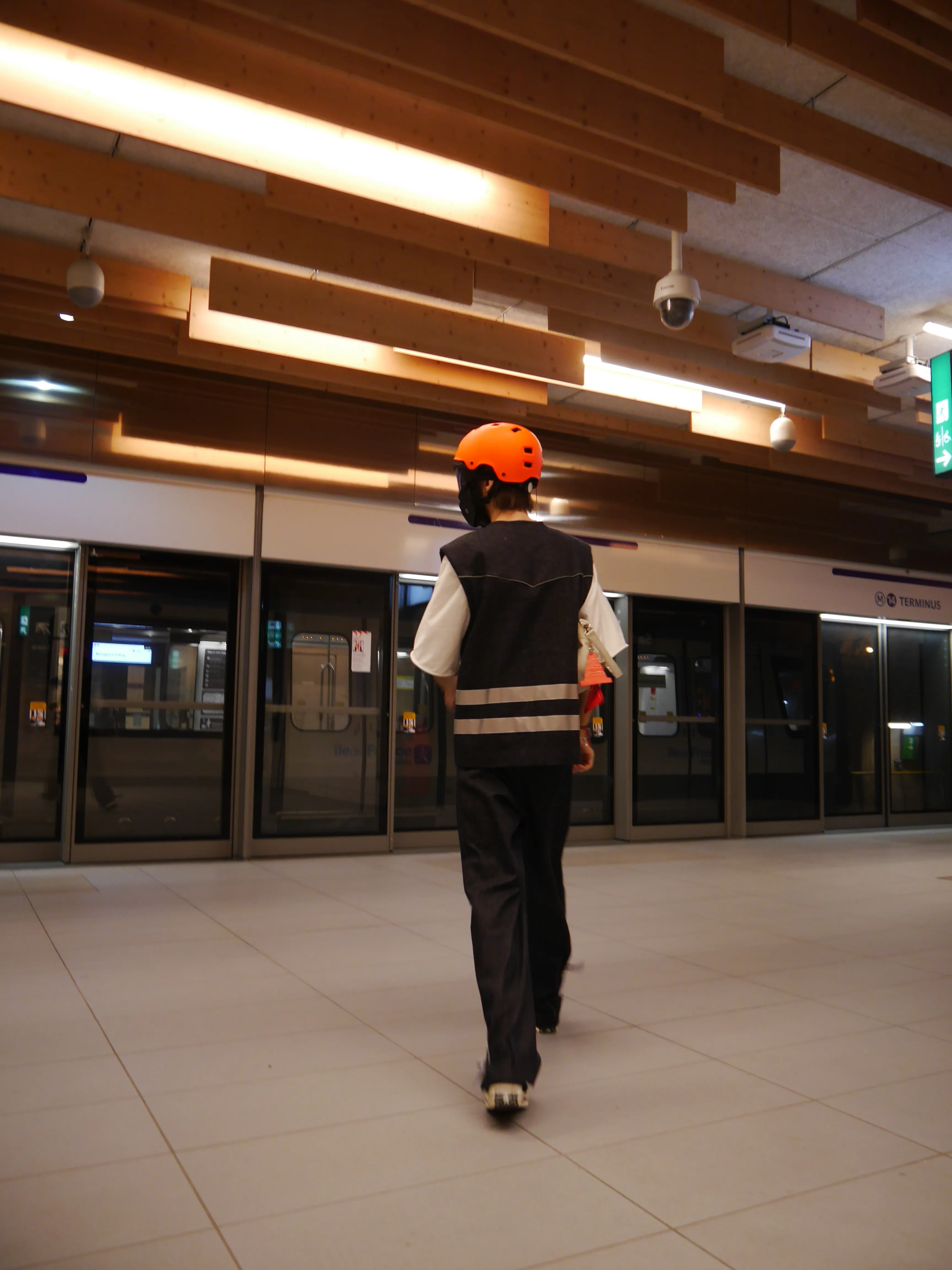 safetyvestinalittlebitlessugly 24